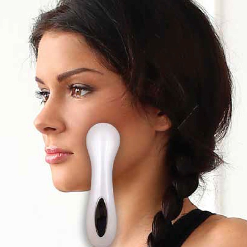 7712418portable Personal use skin care tool ion beauty and health instrument
