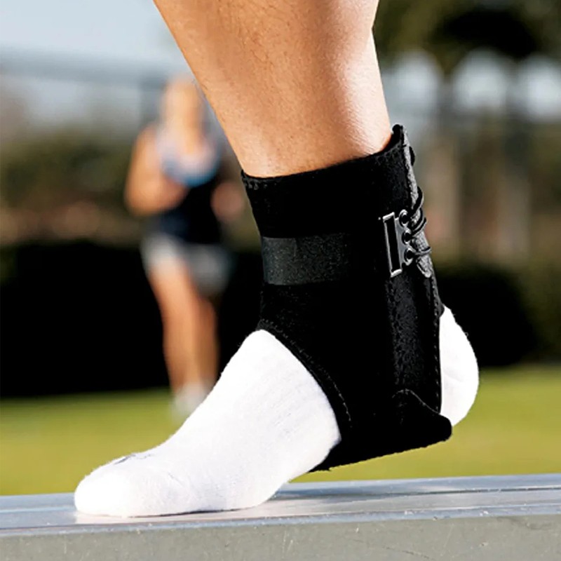 7703961 Adjustable Ankle Brace with Side Stabilizers.