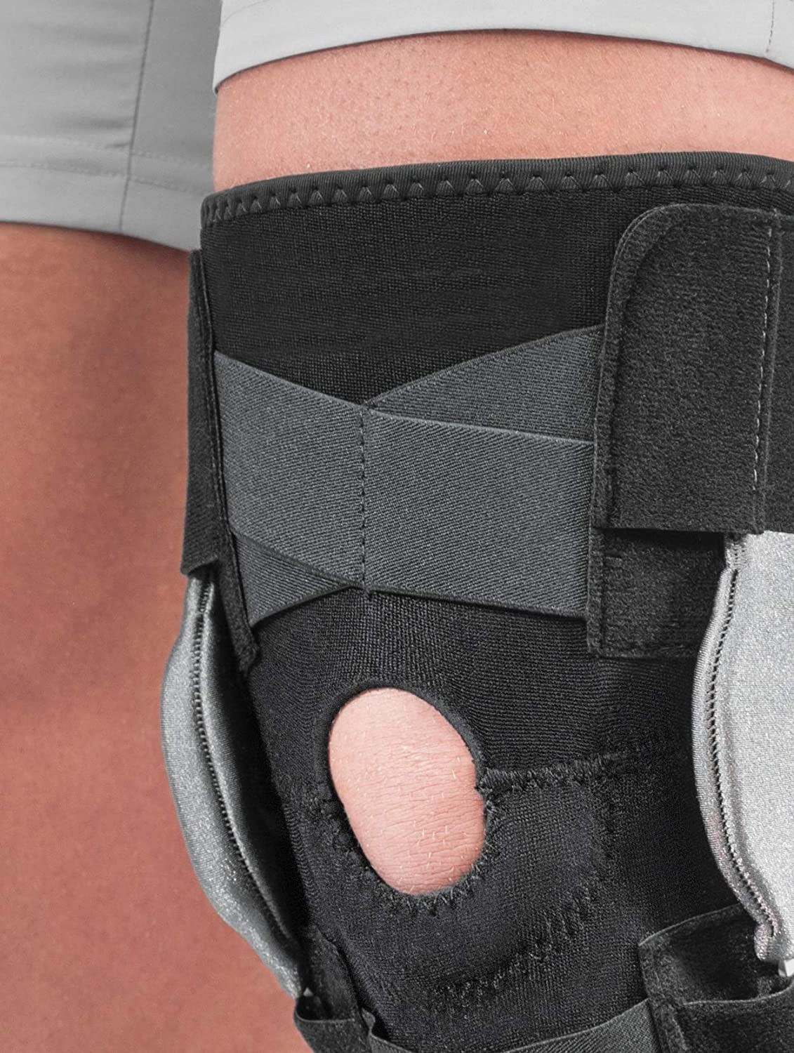 7703973 Adjustable Hinged Knee Brace